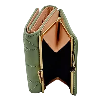 Elegant Quilted Women's Wallet