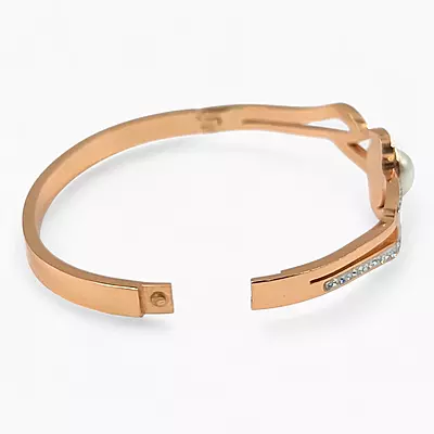 Elegant Intertwining Bangle Bracelet